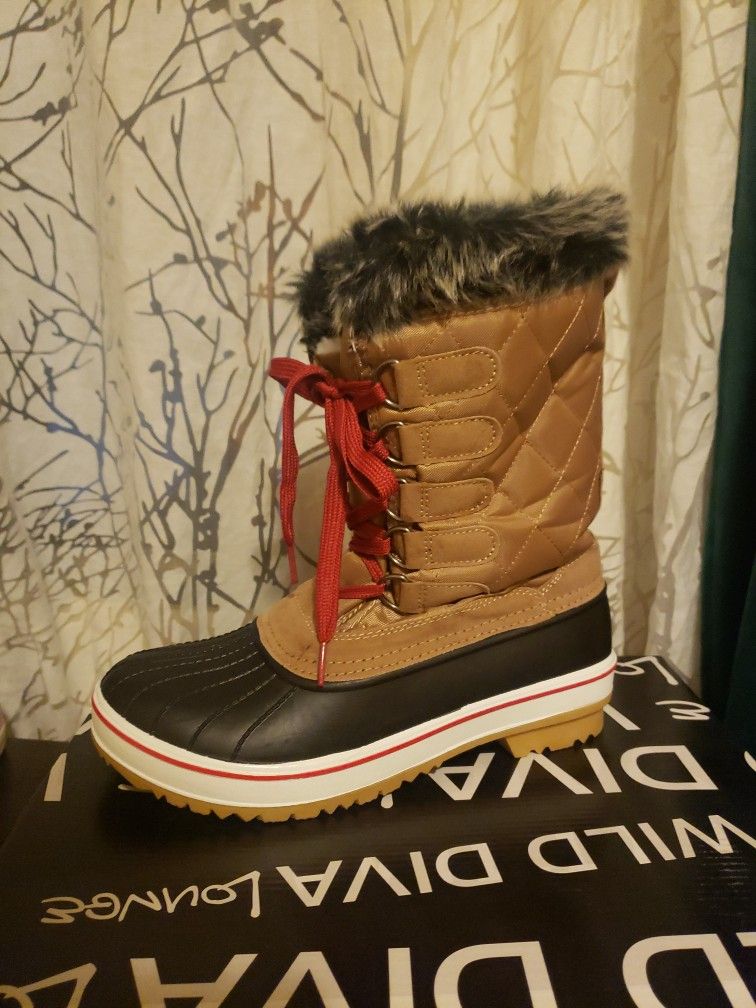Woman Snow Boots