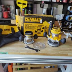 DeWalt Plunge Router Combo 