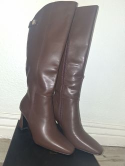 High knee boots (New)6.5