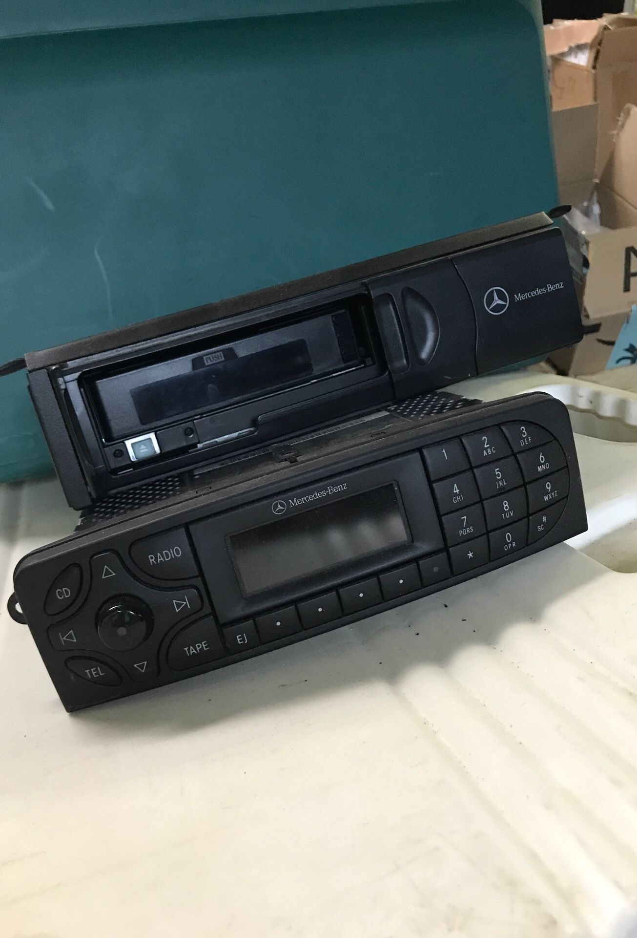 C230 CD player and radio