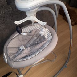 NEW GRACO BABY SWING