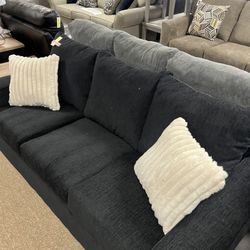 Cozy Black Nice Couch!