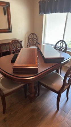 Dining room set