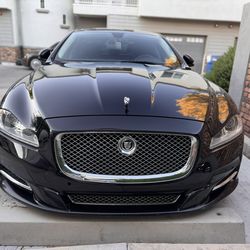 2012 Jaguar XJ-Series