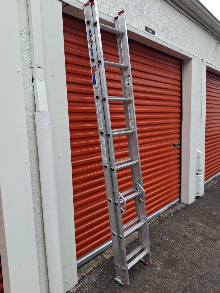 Werner 16' Aluminum Extension Ladder