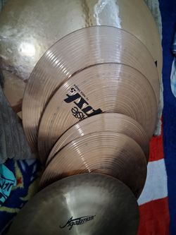 Sabian P5 cymbals package..