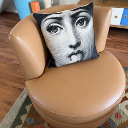 Custom leather Swivel Chair 