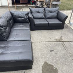 2 Piece Couch Set
