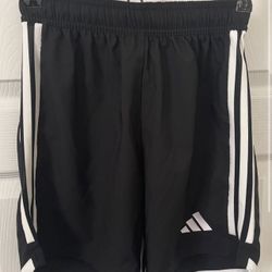 adidas Boys’ Classic 3-Stripes AEROREADY Shorts 🩳 size - Boys L 