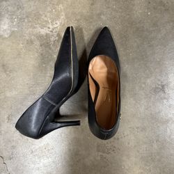 Black Heels Size 8