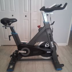 Pro Indoor Exercise Bike 