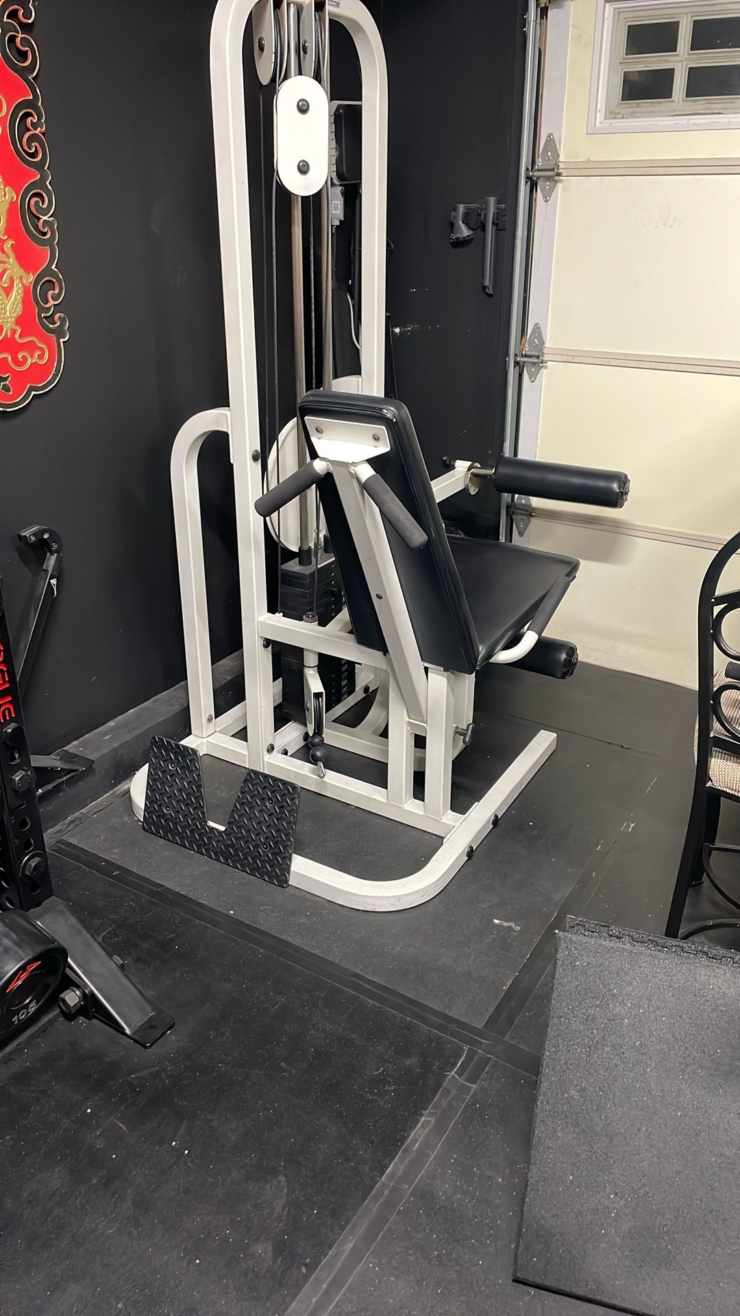 Maxicam Leg Machine 