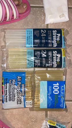 Total 198 hot glue stick