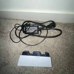 PLAYSTATION 5 Controller Portable Charger 