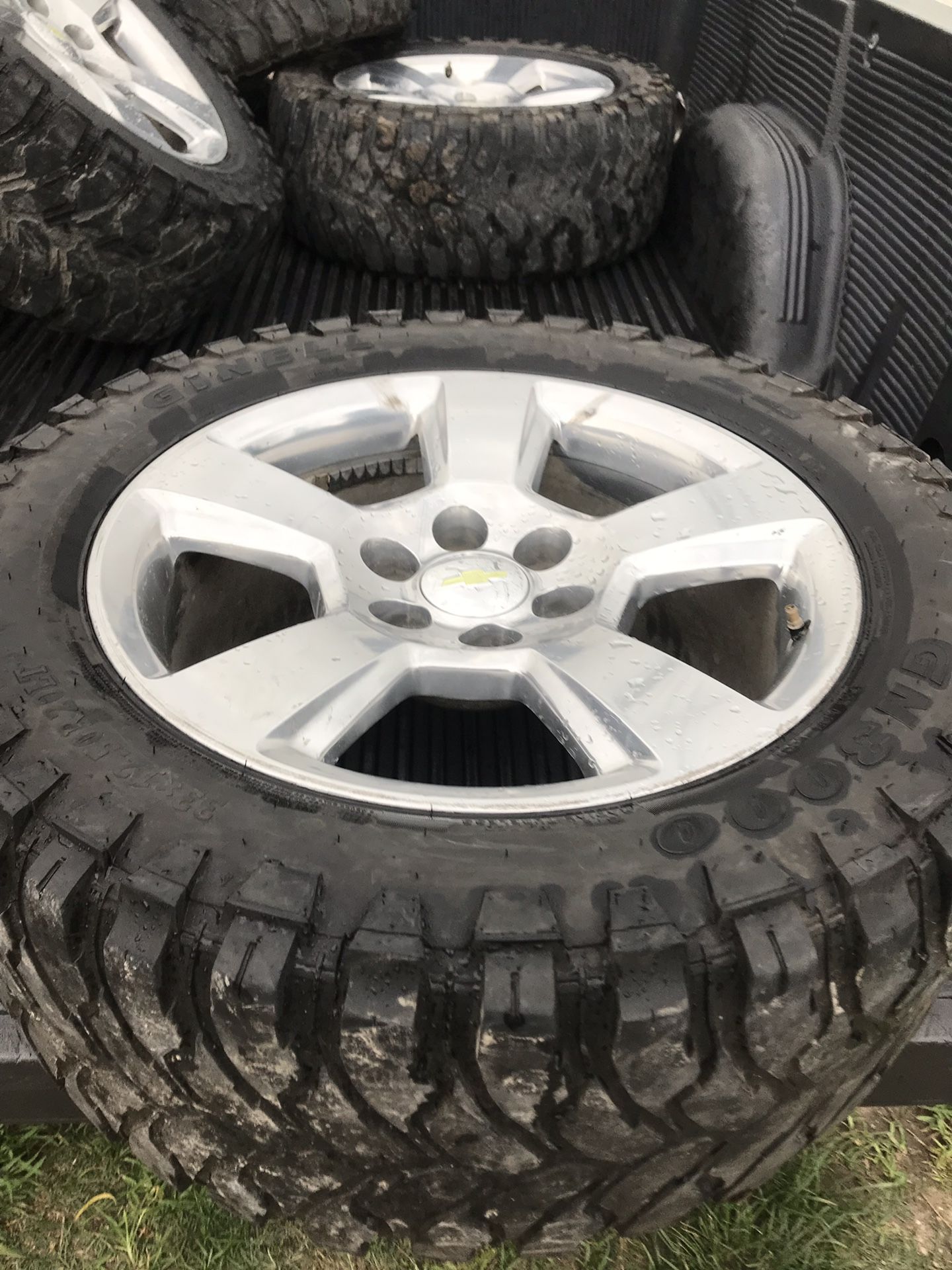 24s on 33s for Sale in Houston, TX - OfferUp