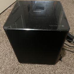 Samsung Subwoofer And Soundbar