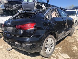 2017 Audi q3 for parts