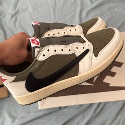 Travis Scott Jordan 1 Low Medium Olive