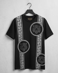 Toku Tshirt black rhinestones modern fit