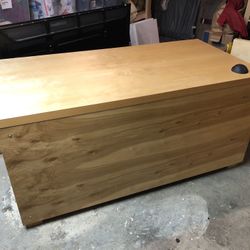 Solid Wood Computer Office Desk With Charging Port