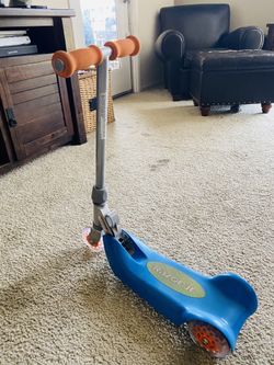 Razor Scooter - 3 yrs and up