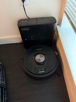 Shark Matrix Plus Robot Vacuum with Self-Empty HEPA Base