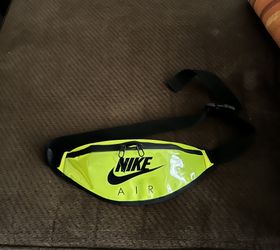 Nike fanny pack