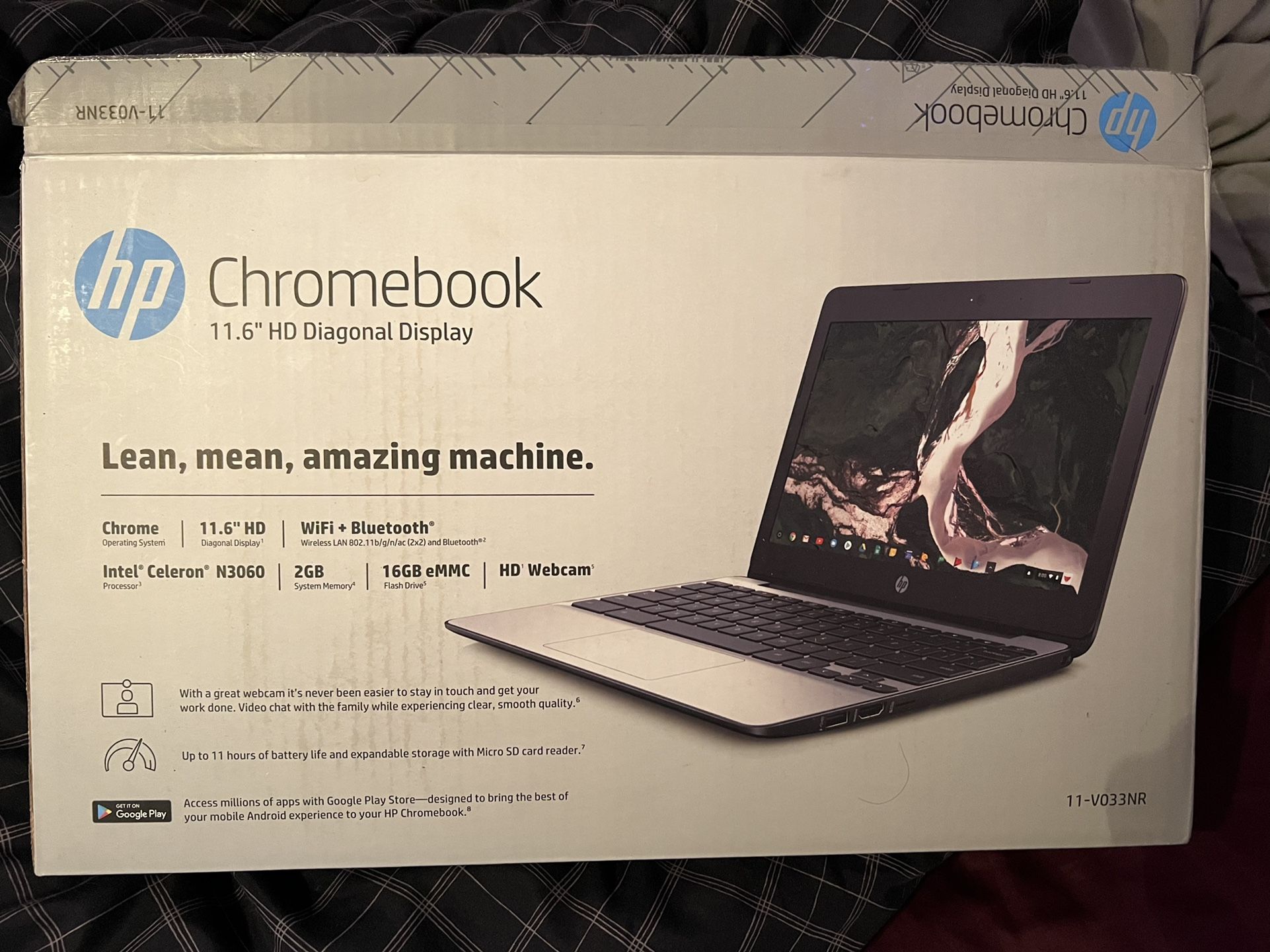 HP 11.6" Chromebook 11-v033nr 