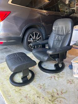 Vintage Ekornes Stressless Leather Recliner + Ottoman