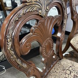 Traditional Dining Chairs 