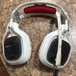 Astro A40