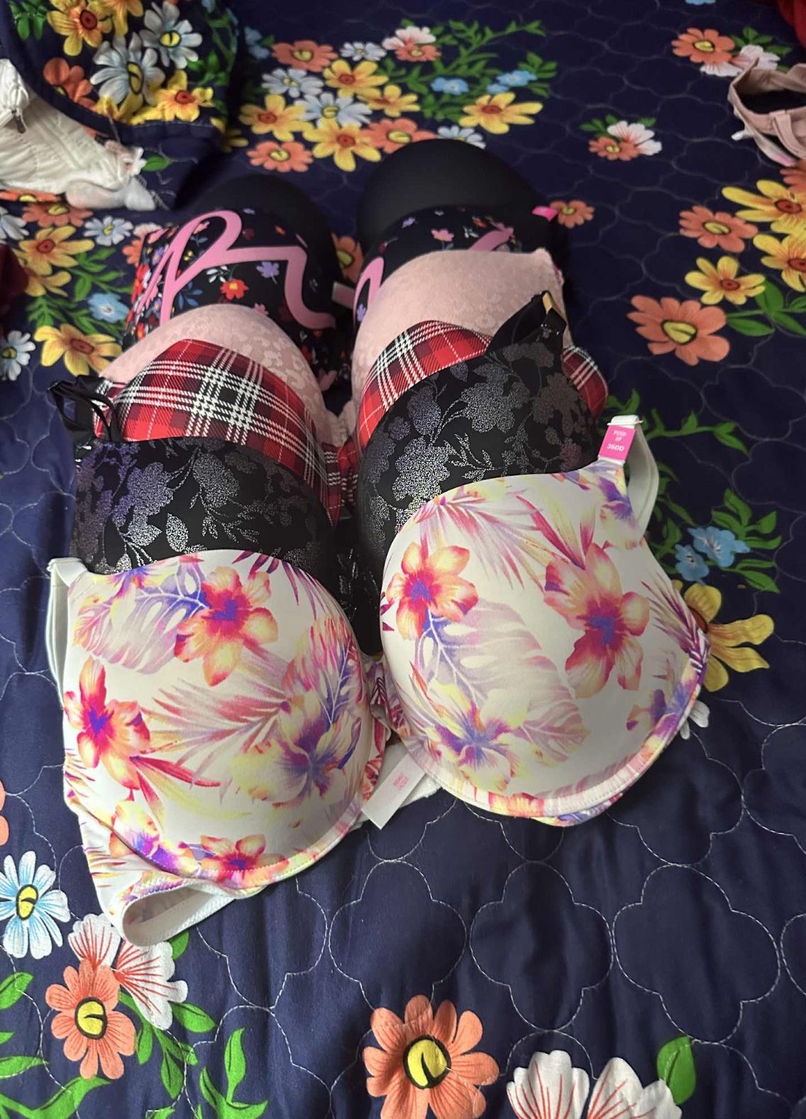 Brand New Victoria’s Secret BrasWith Tags $20