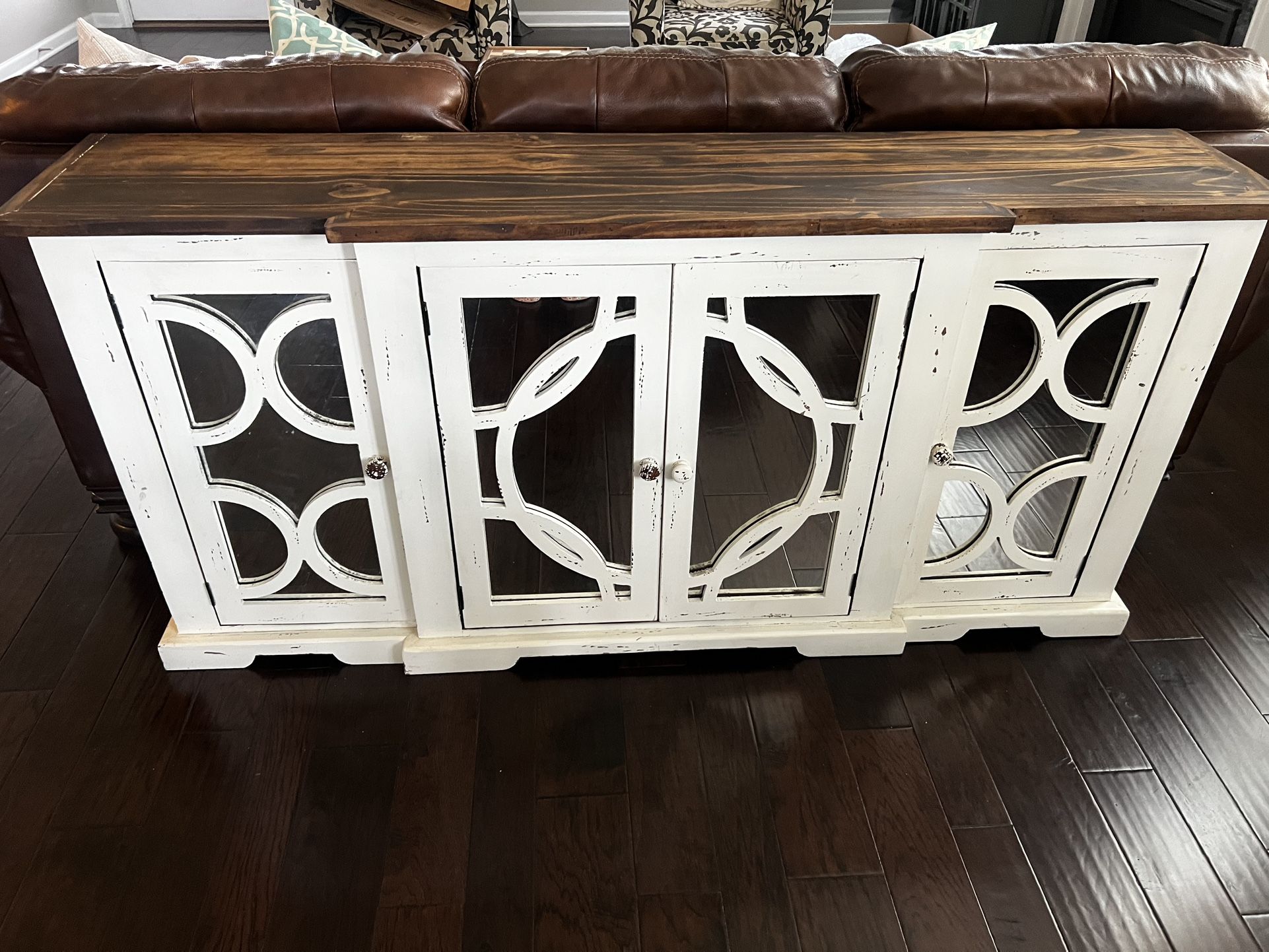 Mirrored buffet