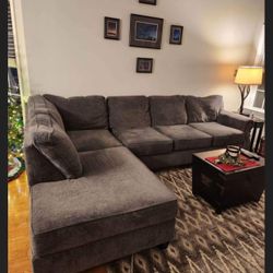 Cozy L Shaped 2 Piece Slate Sleeper Coin Sectional With LAF Chaise💥 New Brand 🔥 Living Room Set⭐️Financing Options👌