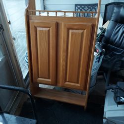 Oak wall cabinet