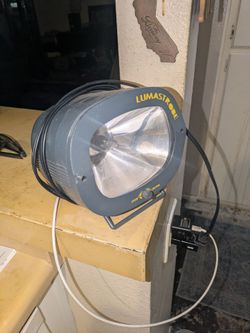 LUMASTROBE 1827 STROBE LIGHT