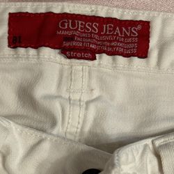 Ladies Guess white Capri Jeans