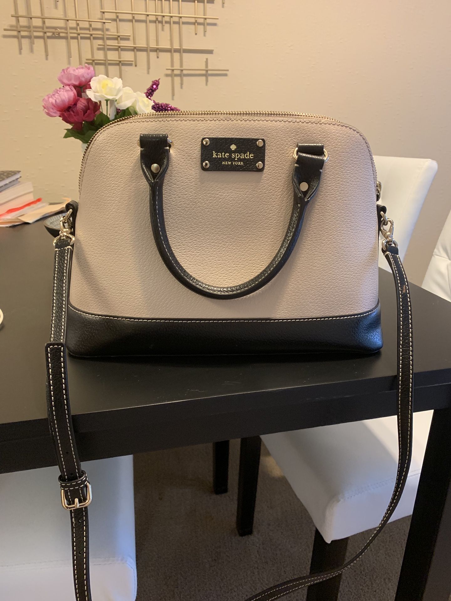 Kate Spade Leather Handbag with Shoulder Strap