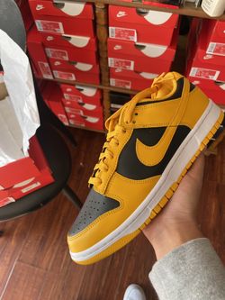 Nike Dunk Low Goldenrod