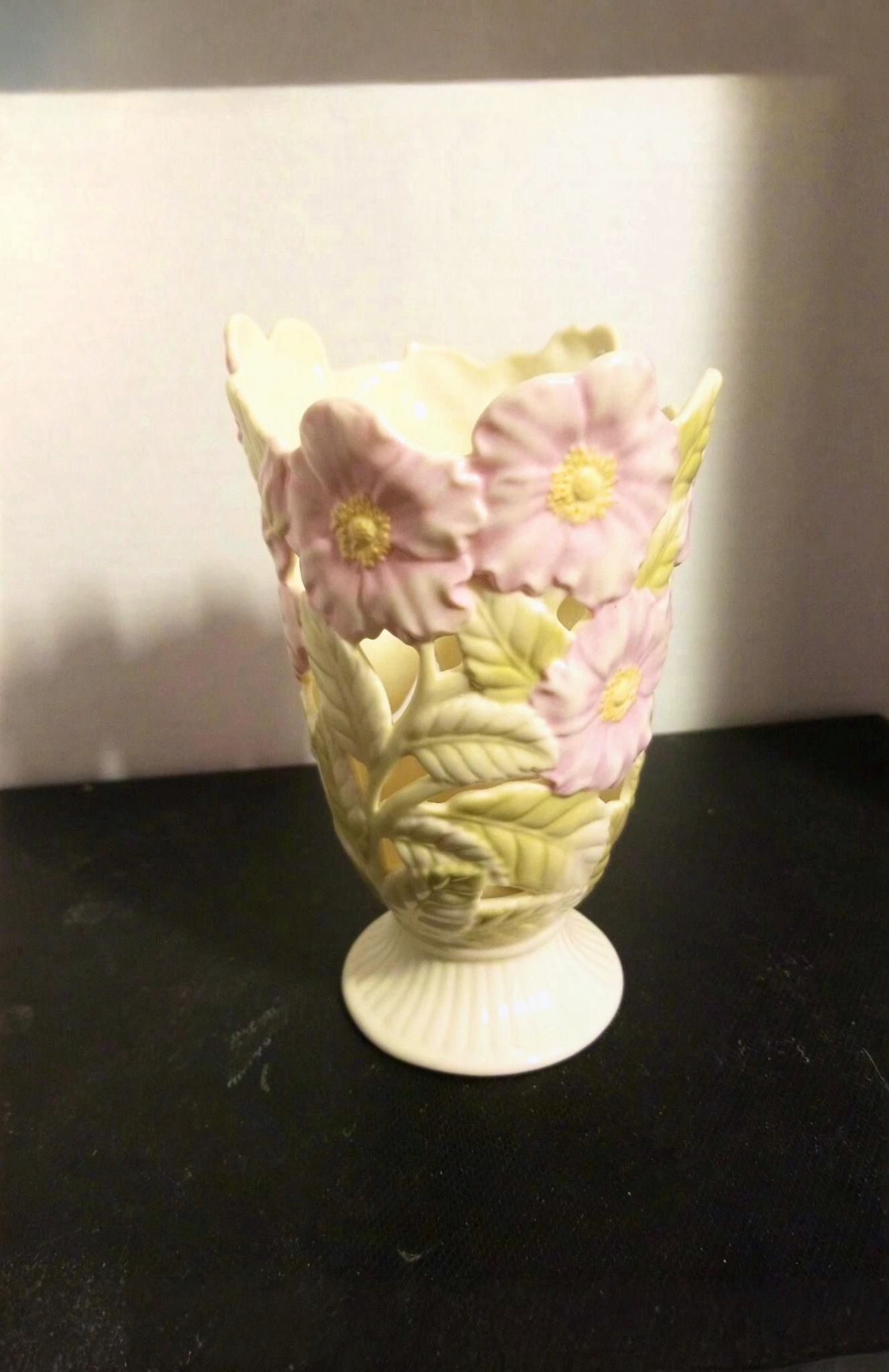 Lenox Porcelain Pink Wild Rose Floral Vase – Retired Vintage 3D Relief Design