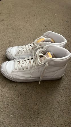 Size 9.5 white Nikes