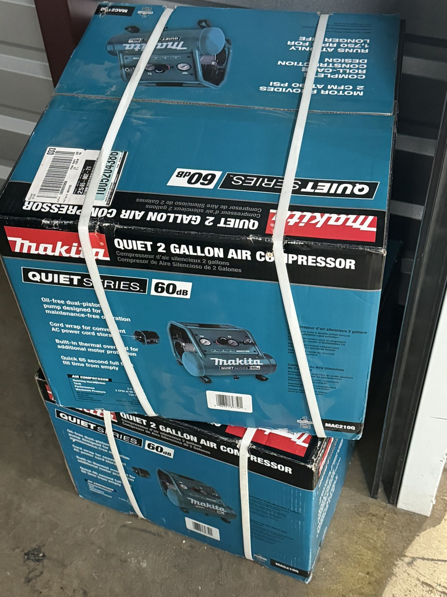 Makita 2 Gallon Air Compressor Quiet Series 60 DB