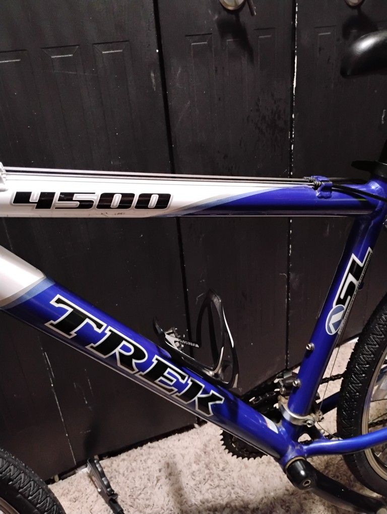 TREK 4500 Clean