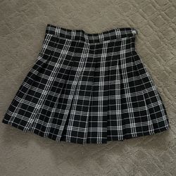 No brand ultra high rise pleated skirt size S