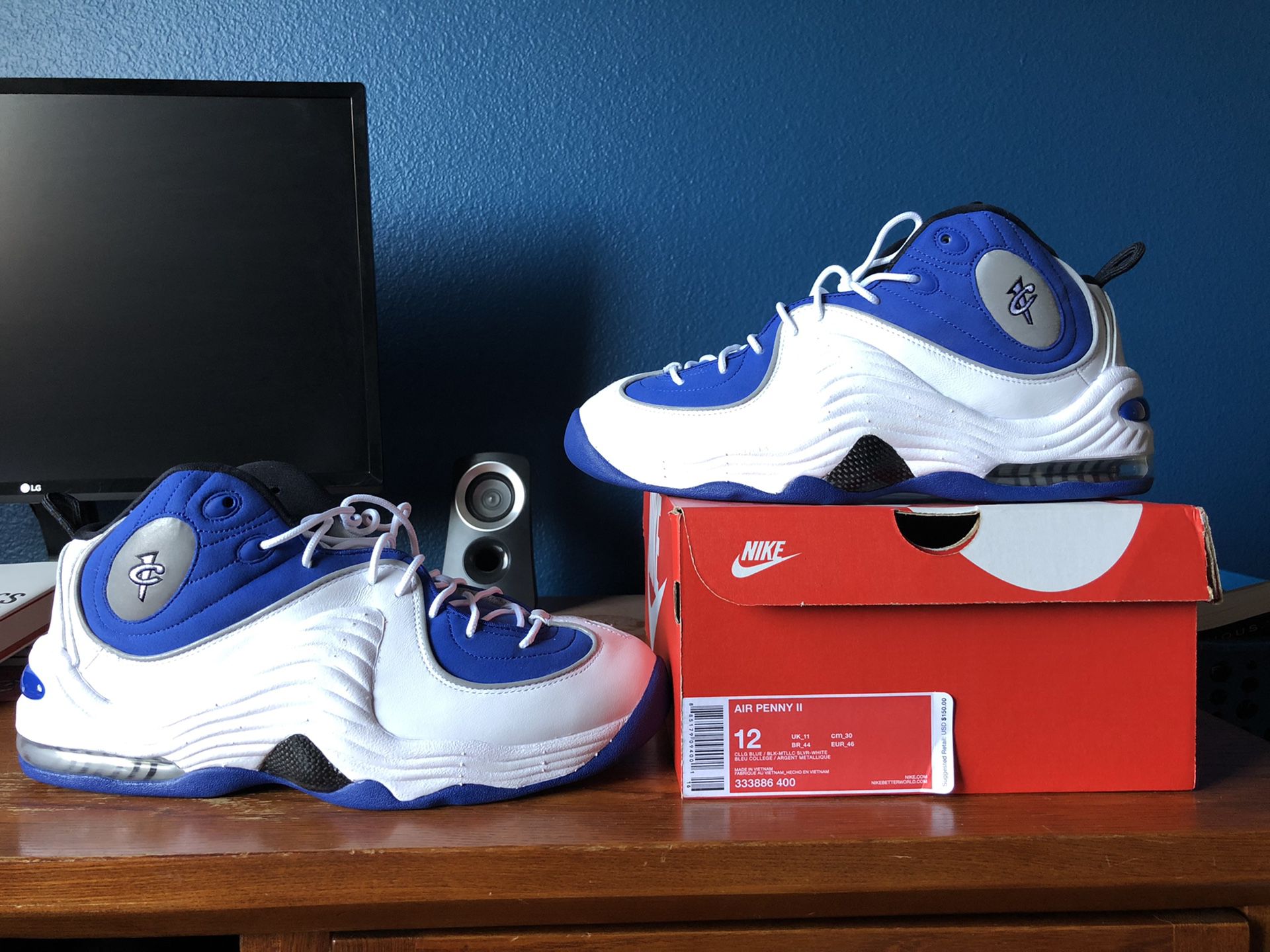 Nike penny 2 size 12 white, blue new version