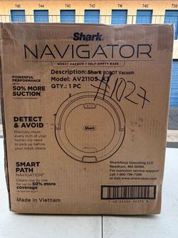 Shark Navigator Robot Vacuum with Self-Empty Base