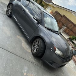 2011 Scion tC