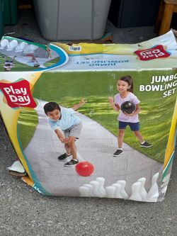 Kids bowling set