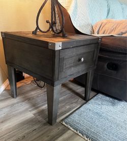 5-Piece Living Room Furniture Set – Industrial / Rustic Accent Tables & Tiffany-Style Lamps