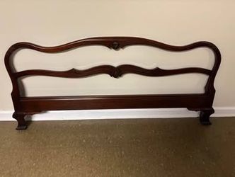 Full size bed footboard